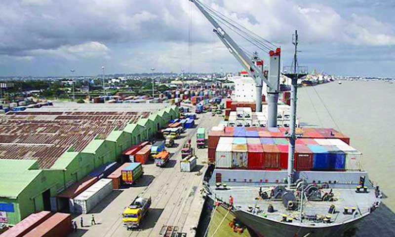 চট্টগ্রাম বন্দর ছয় ধাপ এগিয়ে এবার ৫৮তম