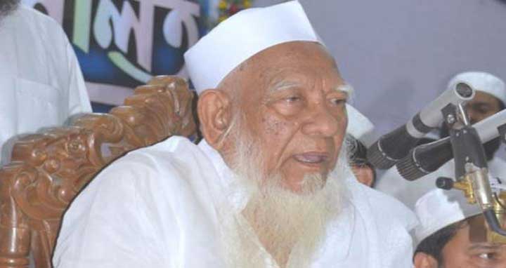 নিজ মাদরাসায় চিরনিদ্রায় শায়িত আল্লামা শফী