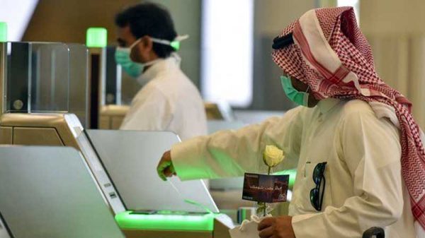 আন্তর্জাতিক ফ্লাইটে নিষেধাজ্ঞা তুলে নিচ্ছে সৌদি