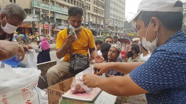 ই-কমার্সের মাধ্যমে কম দামে পেঁয়াজ বিক্রি করা হবে : বাণিজ্যমন্ত্রী