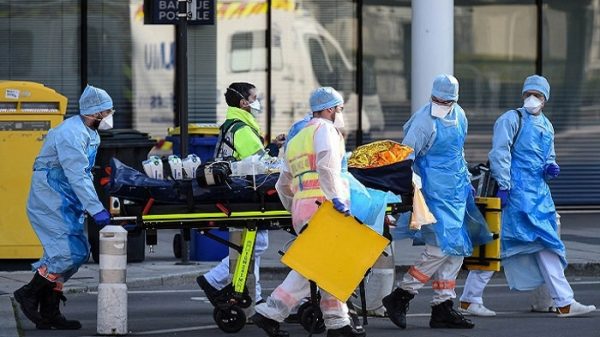 করোনা মহামারী : এক সপ্তাহের ব্যবধানে ইউরোপে মৃত্যু বেড়েছে ৪০ শতাংশ