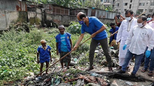 খাল-ডোবা অপরিষ্কার থাকলে ২০ অক্টোবর থেকে আইনগত ব্যবস্থা : মেয়র আতিক