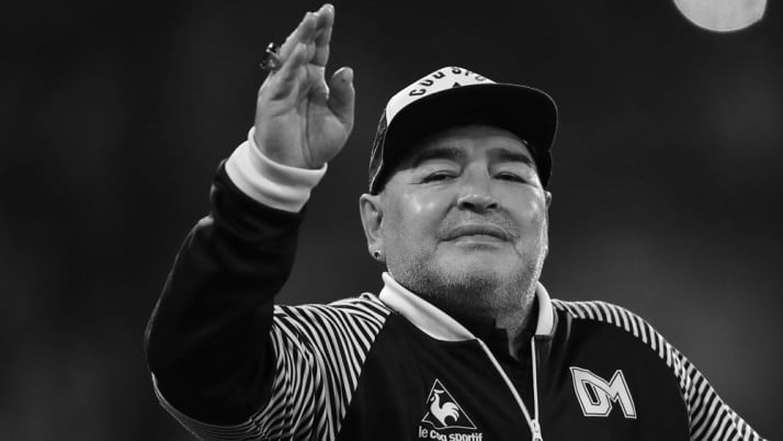 ফুটবল কিংবদন্তি দিয়েগো ম্যারাডোনা আর নেই