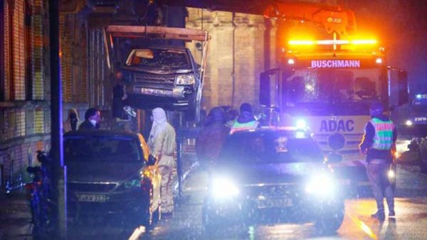 জার্মানিতে গাড়িচাপায় নিহত ৫, আহত ১৫