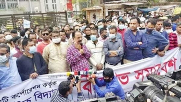 দেশে খালেদার চেয়ে গরিব আর কেউ নেই : গয়েশ্বর