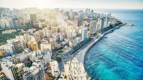 ভয়াবহ আর্থিক সংকটে লেবানন