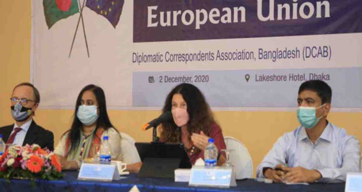 রোহিঙ্গা প্রত্যাবাসন নিয়ে পুরো বিশ্ব সম্প্রদায়ের এক হওয়া উচিত: ইইউ