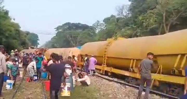 ১২ ঘণ্টা পর সিলেটের সঙ্গে সারাদেশের ট্রেন চলাচল স্বাভাবিক