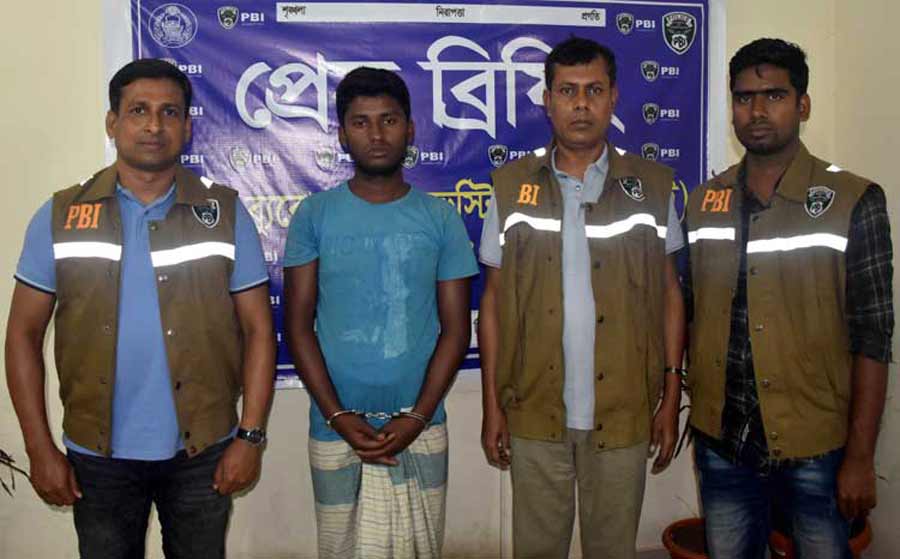 ইজিবাইক ছিনতাই করতে চালককে হত্যা করা হয়