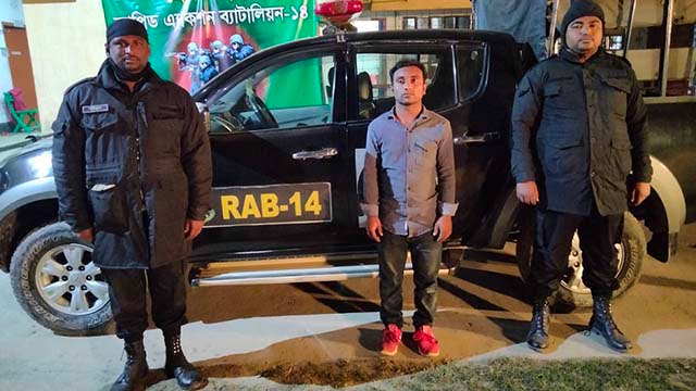 সরিষাবাড়ীতে র‌্যাবের অভিযানে মাদক ব্যবসায়ী আটক!