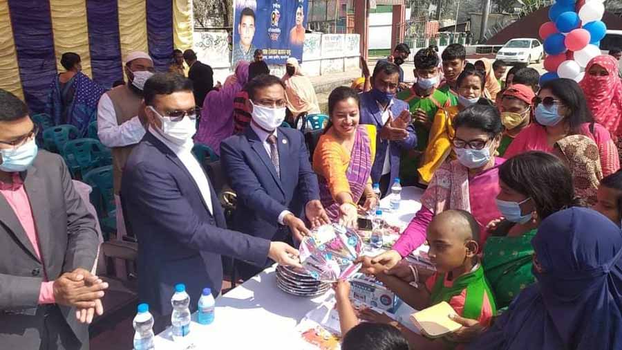 অটিজম ও বুদ্ধি প্রতিবন্ধিদের সাথে ভাল ব্যবহার করতে হবে : সিটি মেয়র