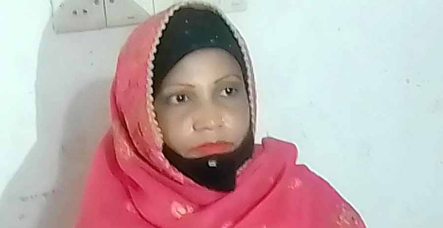 জামালপুরে মন্ত্রীর স্ত্রী পরিচয়ে খাস কামরায় ঢুকে বিচারককে হুমকি