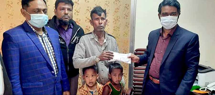 নান্দাইলে থ্যালাসেমিয়া আক্রান্ত ২ ভাইয়ের জন্য দানবাক্স খুলে দিলেন ইউএনও