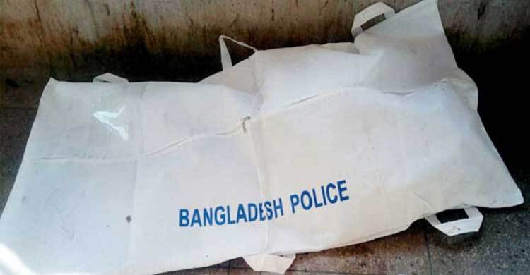 হালুয়াঘাটে ট্রাকচাপায় প্রাণ গেল কিশোরের