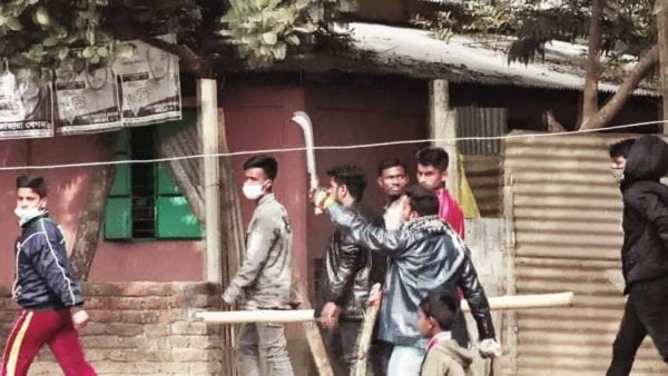 গৌরিপুরে সাংবাদিকের ওপর হামলার ২১ দিনেও ধরাছোঁয়ার বাইরে আসামিরা