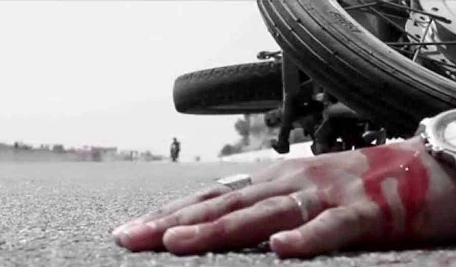 মোটরসাইকেলের ধাক্কায় আদিবাসী নারীর মৃত্যু