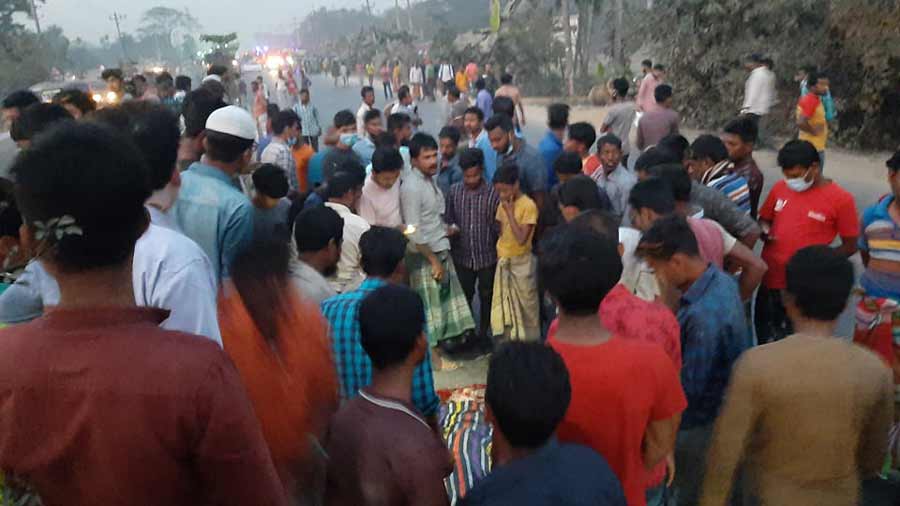 ময়মনসিংহে নামাজ পড়তে যাওয়ার সময় ট্রাকচাপায় বৃদ্ধের মৃত্যু