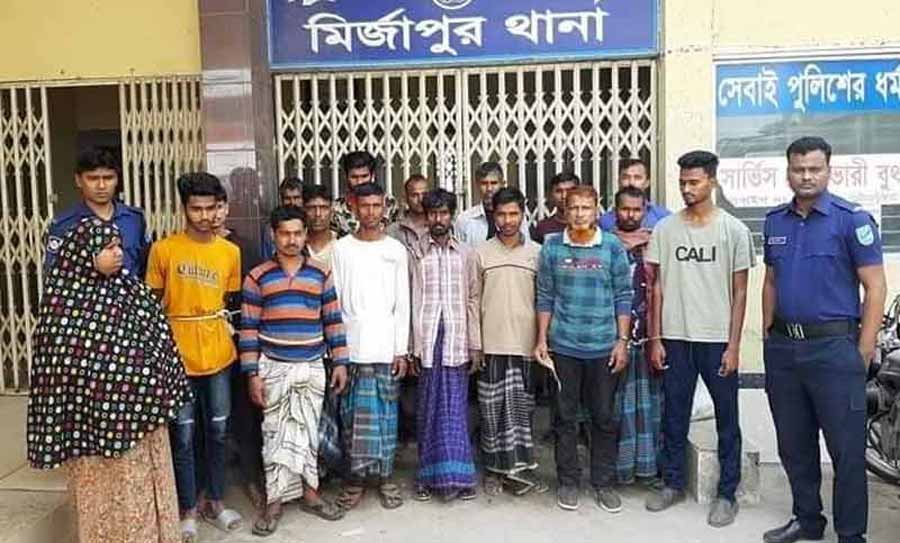 মির্জাপুরে বিভিন্ন মামলার ১৯ আসামি গ্রেপ্তার