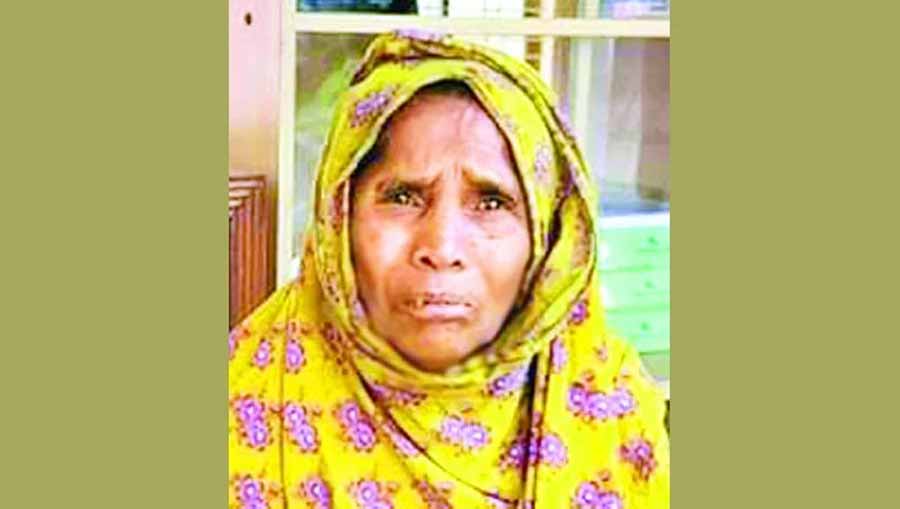 ফুলপুরে ভাত চাইতে ইউএনওর কাছে গেলেন বৃদ্ধা