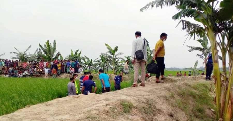 ঈশ্বরগঞ্জে ধানক্ষেতে মিলল নারীর মরদেহ