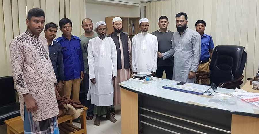 দুই গাঁজাসেবীকে তাবলীগে পাঠালেন ওসি