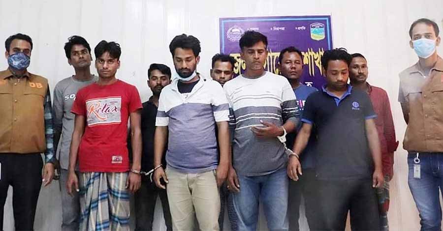 ময়মনসিংহে অস্ত্র ও মাদকসহ গ্রেফতার ৯