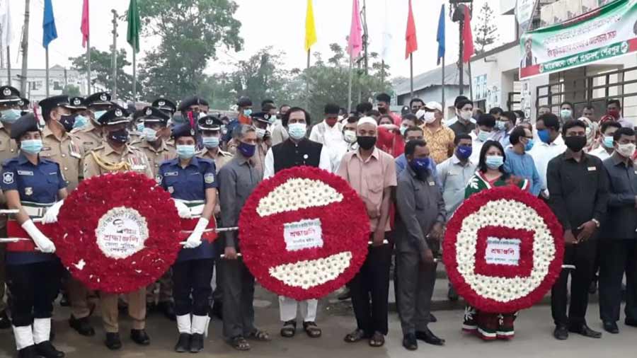 শেরপুরে বীর শহীদদের প্রতি শ্রদ্ধা নিবেদন