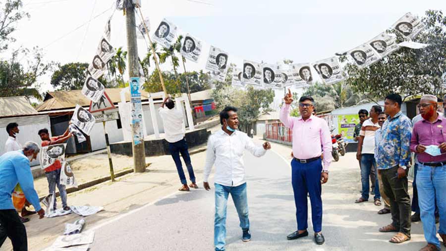 জামালপুরে নগরীর সৌন্দর্য ফেরাতে মাঠে নেমেছেন মেয়র