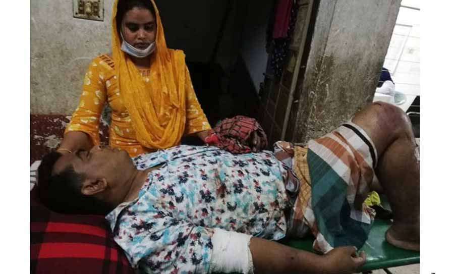 গফরগাঁওয়ে যুবলীগকর্মীকে কোপাল দুর্বৃত্তরা