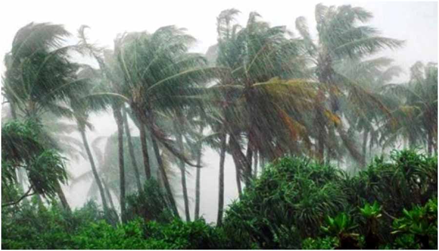 ময়মনসিংহের ওপর দিয়ে ৬০ কিলোমিটার বেগে ঝোড়ো হাওয়া আসছে