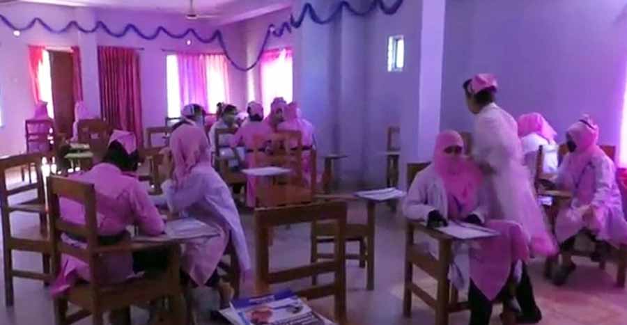 ময়মনসিংহে লকডাউনে দিনভর চলল ভাইভা