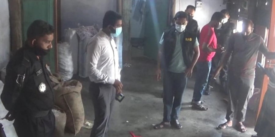 কিশোরগঞ্জে বিড়ি কারাখানা সিলগালা, ৫০ হাজার টাকা জরিমানা