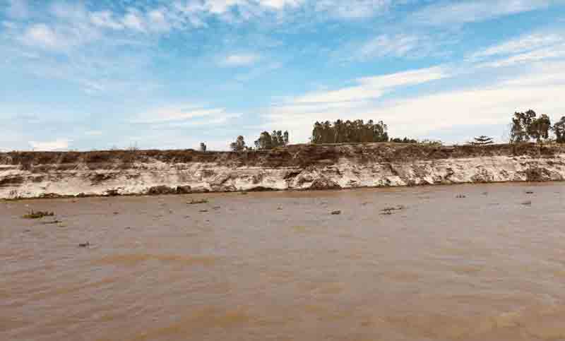 দেওয়ানগঞ্জে যমুনার ভাঙনের মুখে গুচ্ছগ্রামের ১৩০টি ঘর