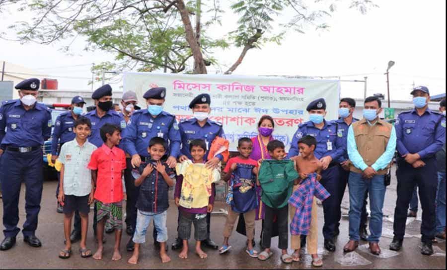 ময়মনসিংহে ২৫০ পথশিশু পেল ঈদের নতুন জামা
