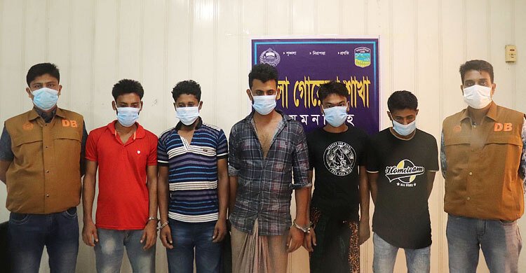 মাদক ব্যবসায়ী-জুয়াড়িসহ গ্রেফতার ১১