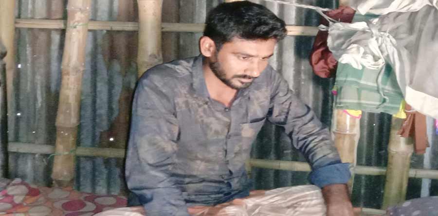 তরুণীর ‘ইজ্জতের মূল্য’ মাতুব্বরদের পকেটে! অবশেষে ধর্ষণ মামলা