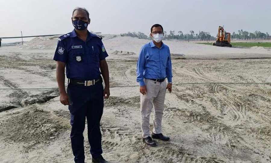 দেওয়ানগঞ্জে অবৈধভাবে উত্তোলিত বালু নিলামে বিক্রি