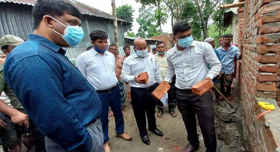 গফরগাঁওয়ে প্রধানমন্ত্রীর দেওয়া জমিসহ ঘর পাচ্ছে আরো ৭০ পরিবার