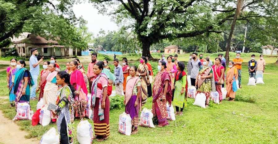 নেত্রকোনার সীমান্তে বাড়ছে কর্মহীন মানুষ