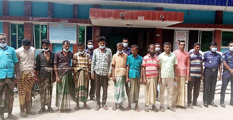 জামালপুরে ১২ জুয়াড়ি আটক