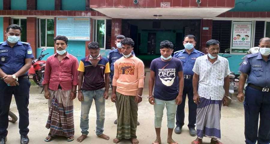 কিশোরীকে সংঘবদ্ধ ধর্ষণ, গ্রেপ্তার ৫