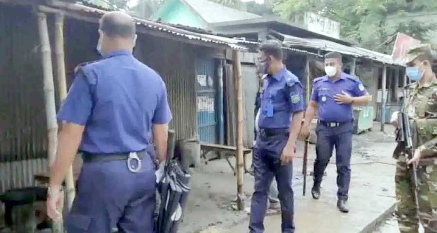 ভ্রাম্যমাণ আদালতের ওপর হামলা, পুলিশ-বিজিবির ৪ সদস্য আহত