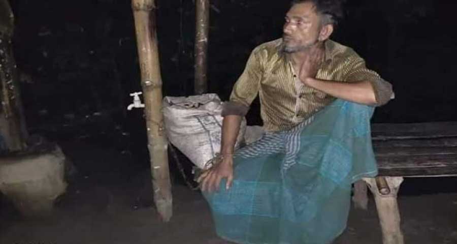 সুদের টাকা না দেওয়ায় দিনমজুরকে শিকলবন্দি