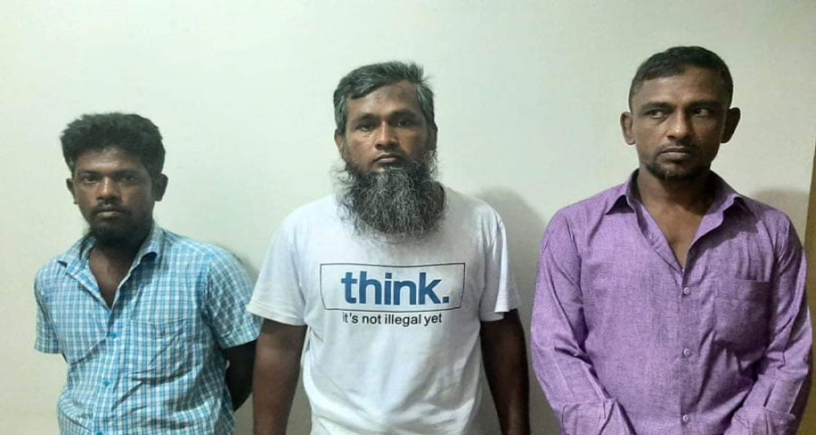 ১০ বছর আত্মগোপনে থেকে অবশেষে পুলিশের হাতে ধরা