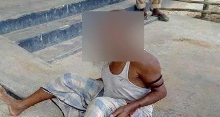 হালুয়াঘাটে বৃদ্ধকে বেঁধে পেটালেন চেয়ারম্যান!