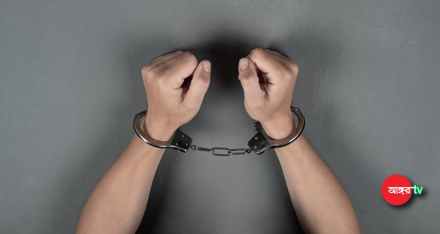 শ্রীবরদীতে দুই তক্ষকসহ আটক ৩