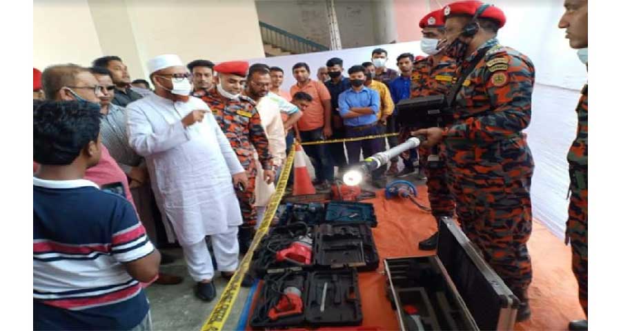 ভালুকায় ফায়ার সার্ভিস ও সিভিল ডিফেন্স সপ্তাহ উদযাপন