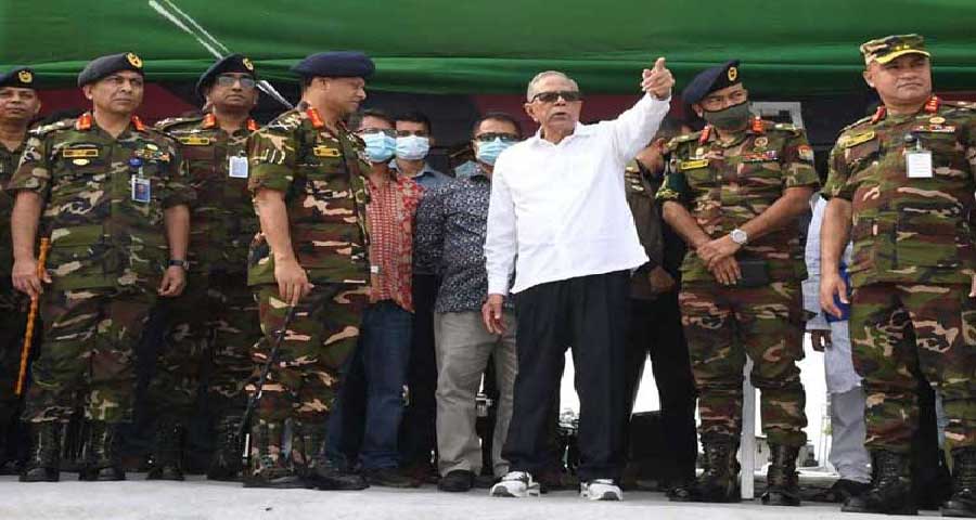 মিঠামইনে নির্মাণাধীন সেনানিবাস পরিদর্শনে রাষ্ট্রপতি