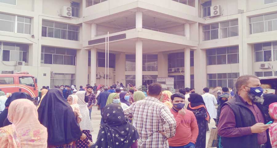 শেরপুর ২৫০ শয্যা জেলা হাসপাতালে আগুন