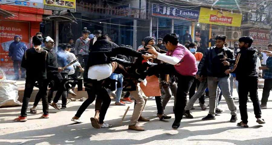 টাঙ্গাইলে ছাত্রলীগের র‌্যালিতে হাতাহাতি